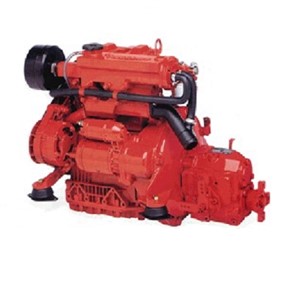MM150 Ruggerini marine diesel